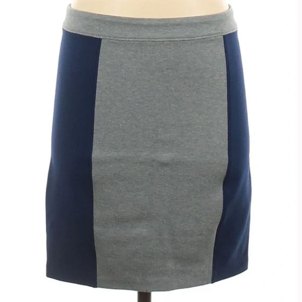 Club Monaco “Sandy Knitted Skirt” color block mini skirt Size 12